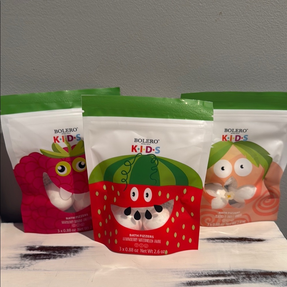 1- 3pk bath fizzers for kids